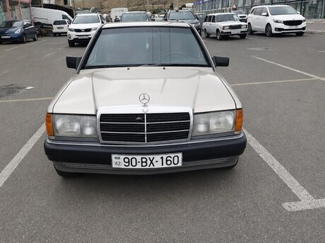 Mercedes 190