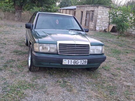 Mercedes 190