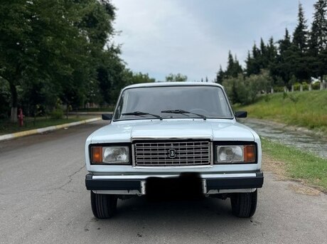 LADA (VAZ) 2107