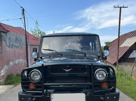 UAZ Hunter