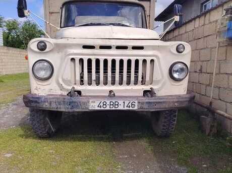 GAZ 53