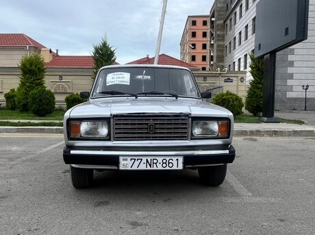 LADA (VAZ) 2107