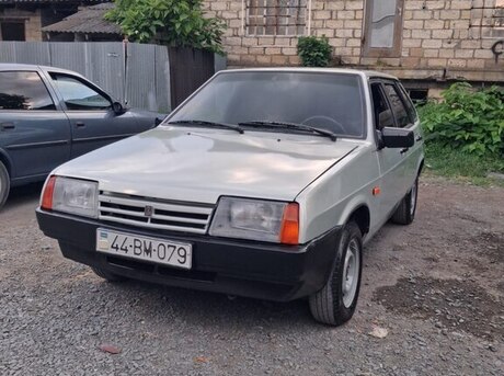LADA (VAZ) 2109