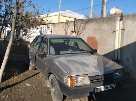 LADA (VAZ) 21099