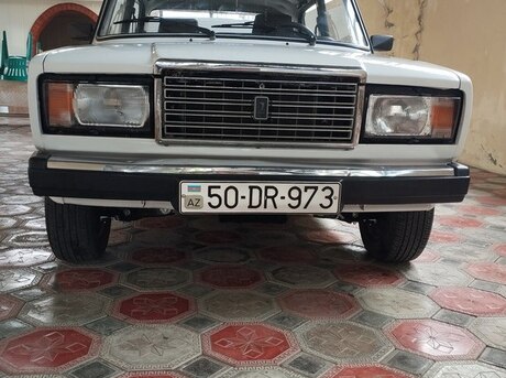 LADA (VAZ) 2107