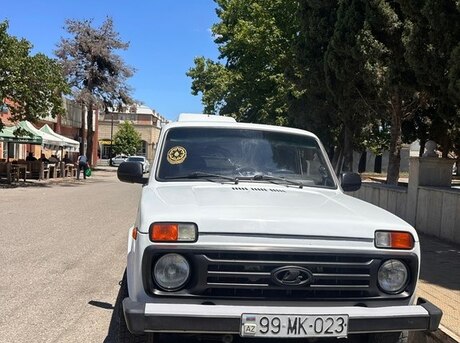 LADA (VAZ) Niva