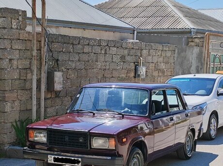 LADA (VAZ) 2107