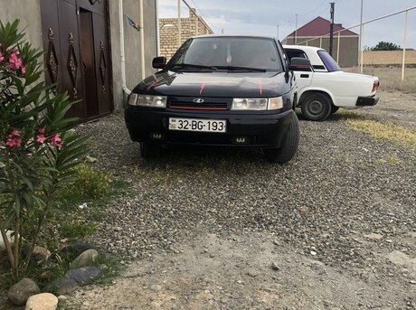 LADA (VAZ) 2112