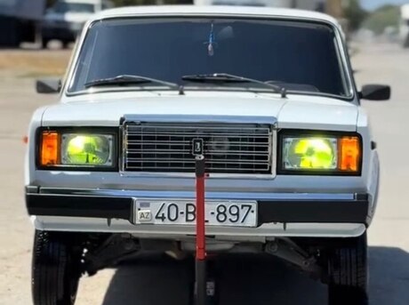 LADA (VAZ) 2107