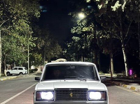LADA (VAZ) 2107