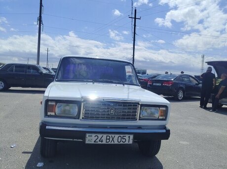 LADA (VAZ) 2107