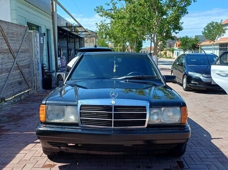 Mercedes 190