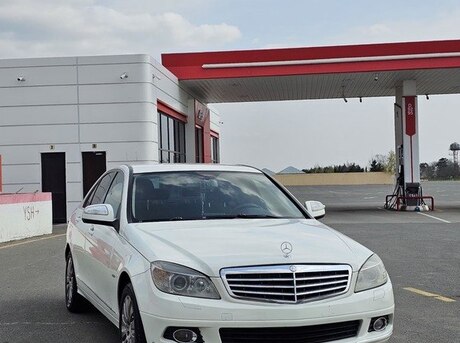 Mercedes C 230