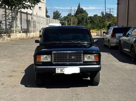 LADA (VAZ) 2107