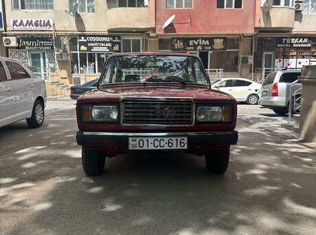 LADA (VAZ) 2107