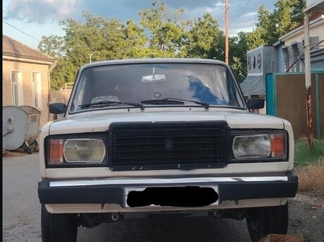 LADA (VAZ) 2107