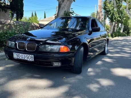 BMW 520