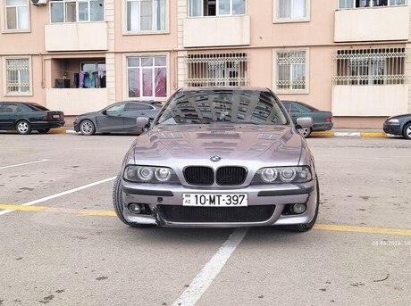 BMW 528