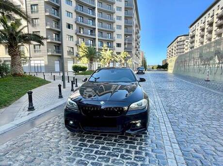 BMW 528