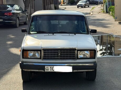 LADA (VAZ) 2107