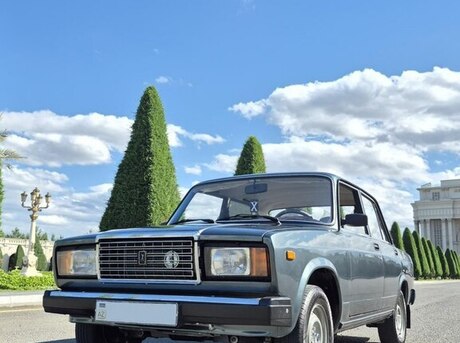 LADA (VAZ) 2107