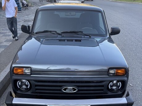 LADA (VAZ) Niva