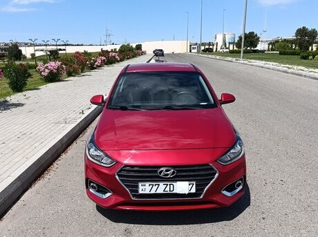 Hyundai Accent