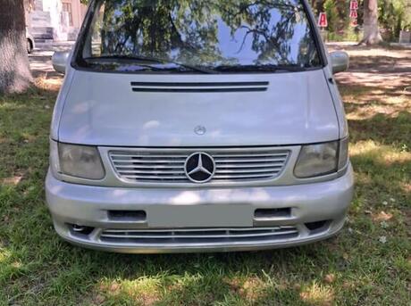 Mercedes Vito 108 D