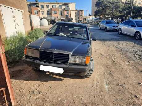 Mercedes 190