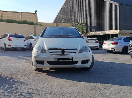 Mercedes A 170