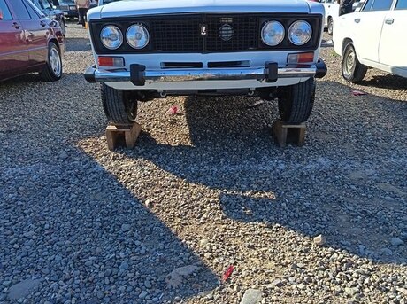 LADA (VAZ) 2106
