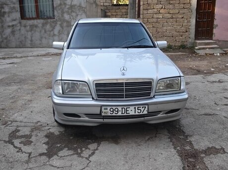 Mercedes C 220