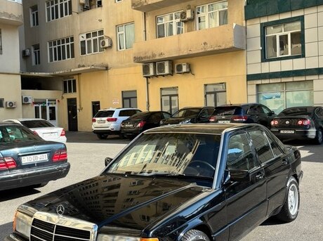 Mercedes 190