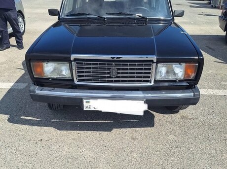 LADA (VAZ) 2107