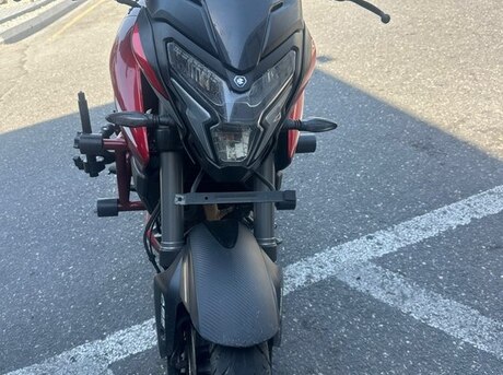 Bajaj Pulsar NS 200