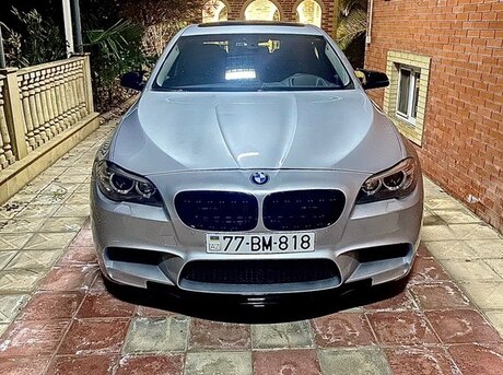 BMW 528