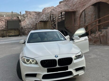BMW 528