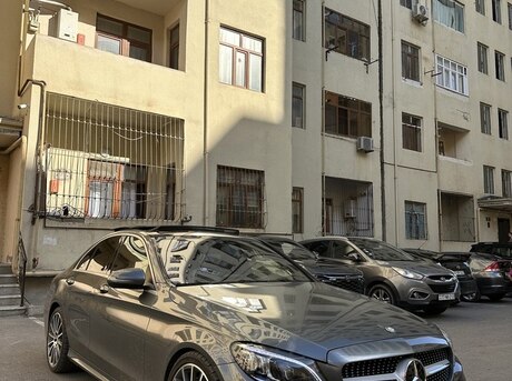 Mercedes C 300
