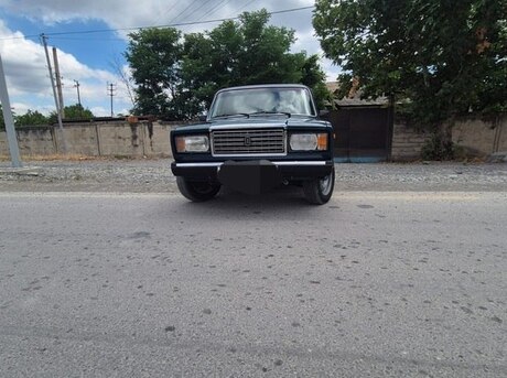 LADA (VAZ) 2107