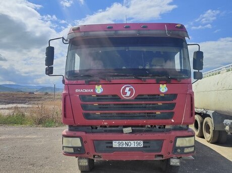 Shacman F2000