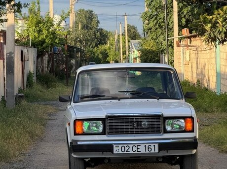 LADA (VAZ) 2107