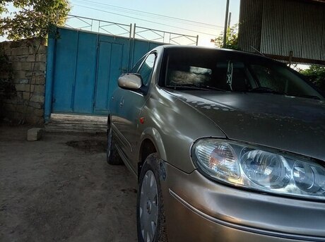 Nissan Sunny