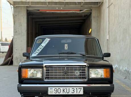 LADA (VAZ) 2107