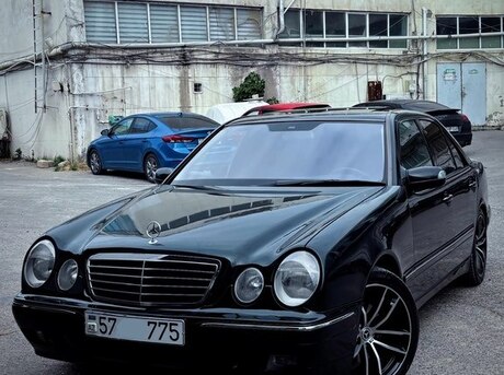 Mercedes E 280