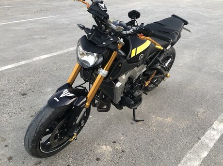 Yamaha MT-09