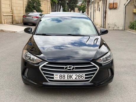 Hyundai Elantra