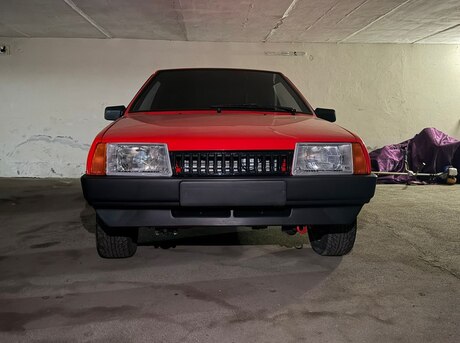 LADA (VAZ) 2108