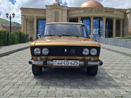 LADA (VAZ) 2106