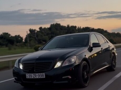 Mercedes E 250 4MATIC