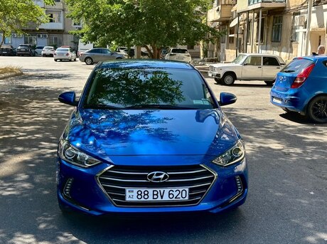 Hyundai Elantra